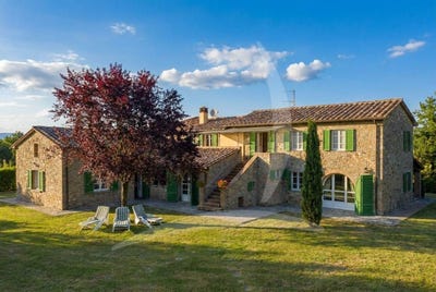 /international/it/arezzo-tuscany-310108322840/