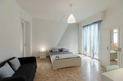 /international/it/via-francesco-baracca-florence-tuscany-310093829811/