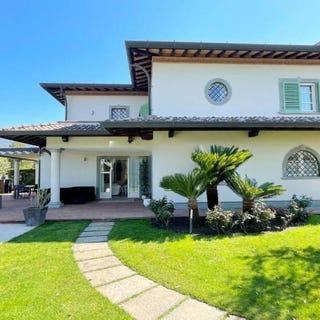 /international/it/forte-dei-marmi-tuscany-310119976773/