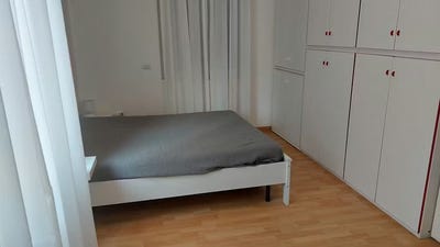 /international/it/via-pietro-toselli-milan-lombardy-310093882161/