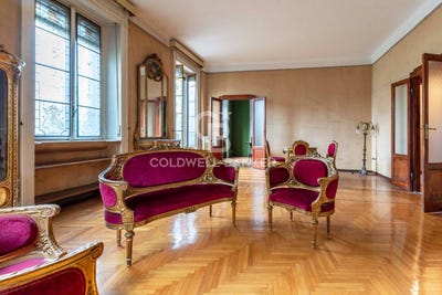 /international/it/milan-lombardy-310105626494/