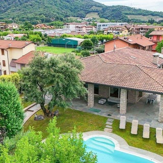 /international/it/capriolo-lombardy-310107651199/