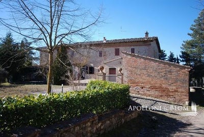 /international/it/strada-provinciale-traversa-dei-monti-14-montalcino-tuscany-310103042922/