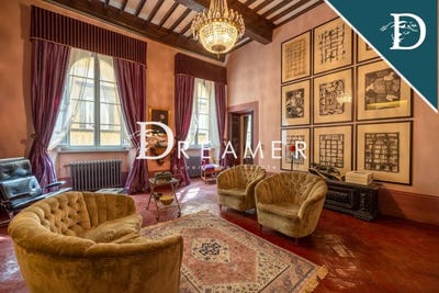 /international/it/arezzo-tuscany-310106393336/