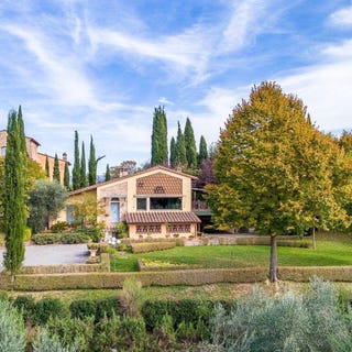 /international/it/san-gimignano-tuscany-310107254921/