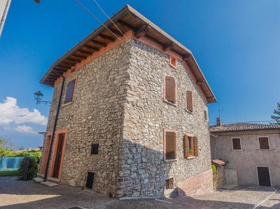 /international/it/gargnano-lombardy-310104836657/
