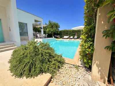 /international/it/otranto-apulia-310106744600/