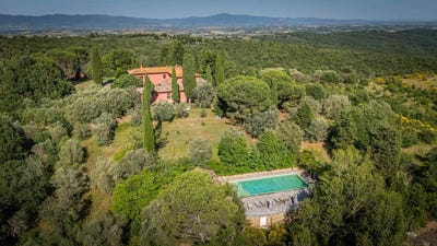 /international/it/monte-san-savino-tuscany-310100545815/