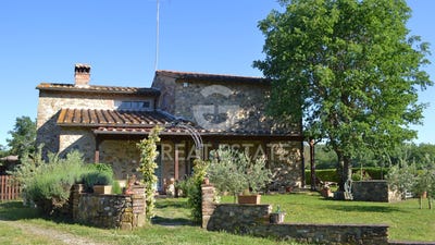 /international/it/casole-d-elsa-tuscany-310108676199/