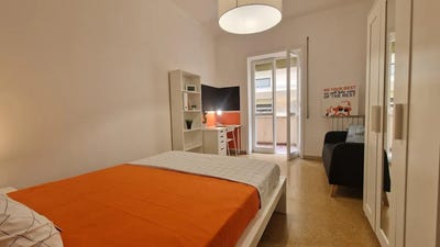 /international/it/lungotevere-di-pietra-papa-rome-lazio-310101161034/?lang=de