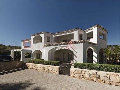 /international/it/via-piemonte-budoni-sardinia-310106545870/