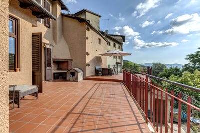 /international/it/46-via-biagio-milanesi-tosi-tuscany-310108213032/