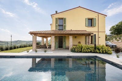 /international/it/montelupone-marche-310108292865/