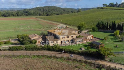 /international/it/castelnuovo-berardenga-tuscany-310102609520/