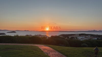 /international/it/arzachena-sardinia-310109440746/