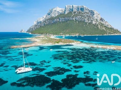 /international/it/loiri-porto-san-paolo-sardinia-310099228697/