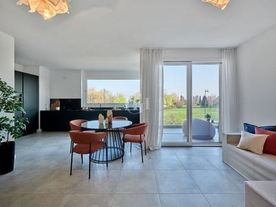 /international/it/desenzano-del-garda-lombardy-310101390235/?lang=zh-cn