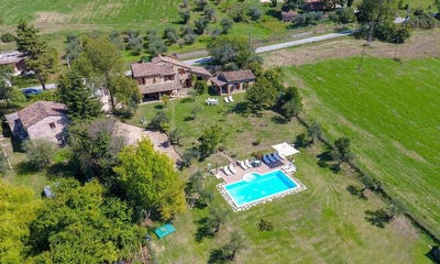 /international/it/gualdo-marche-120082187144/