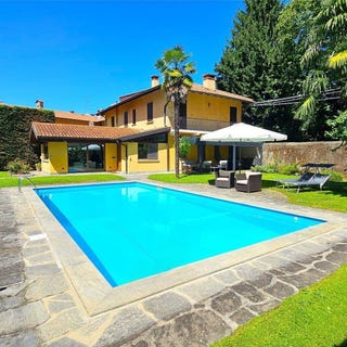 /international/it/castelletto-sopra-ticino-piedmont-310109096573/