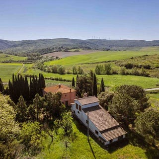 /international/it/cevoli-tuscany-310108839511/