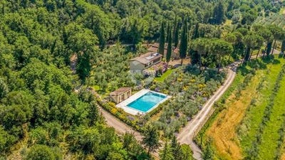/international/it/corciano-umbria-310106879060/