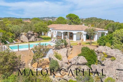 /international/it/arzachena-sardinia-310108317998/
