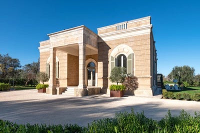 /international/it/mesagne-apulia-310107865309/