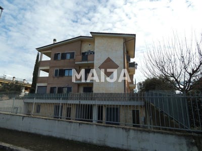 /international/it/via-del-borgo-4-poggio-mirteto-lazio-310106593689/