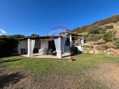 /international/it/domus-de-maria-sardinia-310101036232/?lang=es