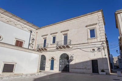 /international/it/lizzano-apulia-310106591041/