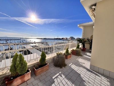 /international/it/anzio-lazio-310096699831/