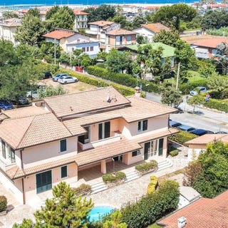 /international/it/capezzano-pianore-tuscany-310107185971/