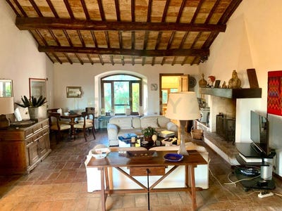 /international/it/casale-con-vista-panoramica-e-oliveto-produttivo-amelia-umbria-310104114405/