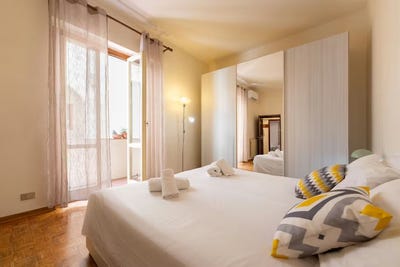 /international/it/via-maggio-florence-tuscany-310093923312/