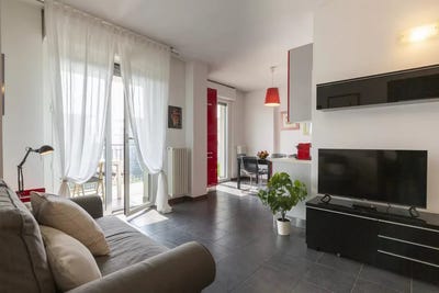 /international/it/via-bruno-cassinari-milan-lombardy-310093839081/