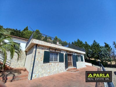 /international/it/contrada-angeli-fronte-agira-sicily-310104038943/