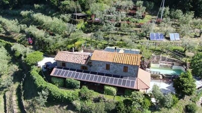 /international/it/lamporecchio-tuscany-310110293790/