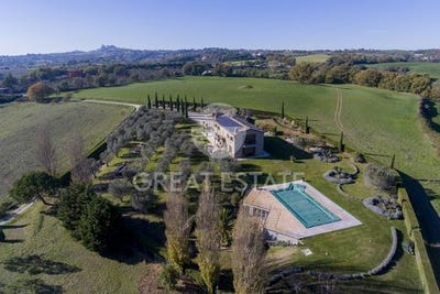 /international/it/montefiascone-lazio-310103997505/