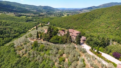 /international/it/castiglion-fiorentino-tuscany-310120049484/