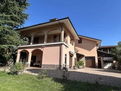 /international/it/la-morra-piedmont-310103822133/