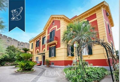 /international/it/napoli-campania-310101998097/