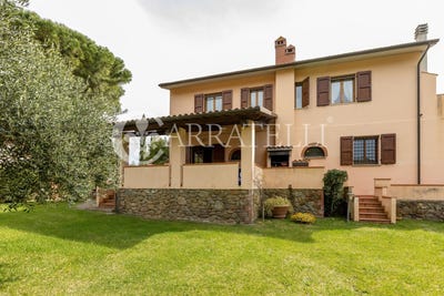 /international/it/scarlino-tuscany-310107979201/