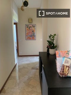 /international/it/milan-lombardy-310108563182/