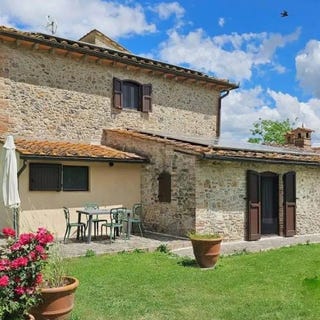 /international/it/san-gimignano-tuscany-310119501441/