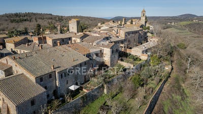 /international/it/torrita-di-siena-tuscany-310106446167/