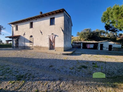 /international/it/montopoli-in-val-d-arno-tuscany-310106262481/