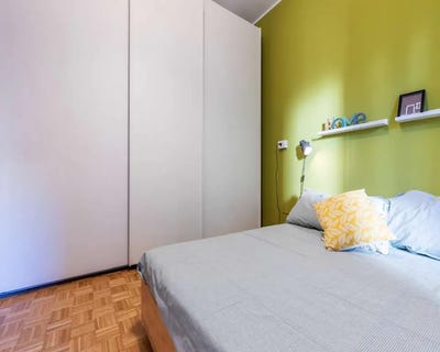 /international/it/via-del-reno-milan-lombardy-310094917412/?lang=zh-tw