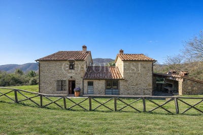 /international/it/cortona-tuscany-310109129249/?lang=fr
