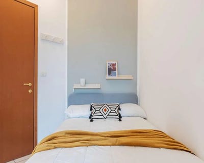 /international/it/strada-del-fortino-turin-piedmont-310100959905/?lang=de
