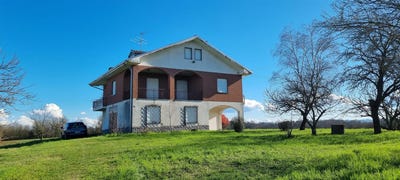 /international/it/incisa-scapaccino-piedmont-310104988625/